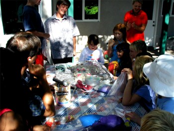 Birthday Party.jpg (36437 bytes)